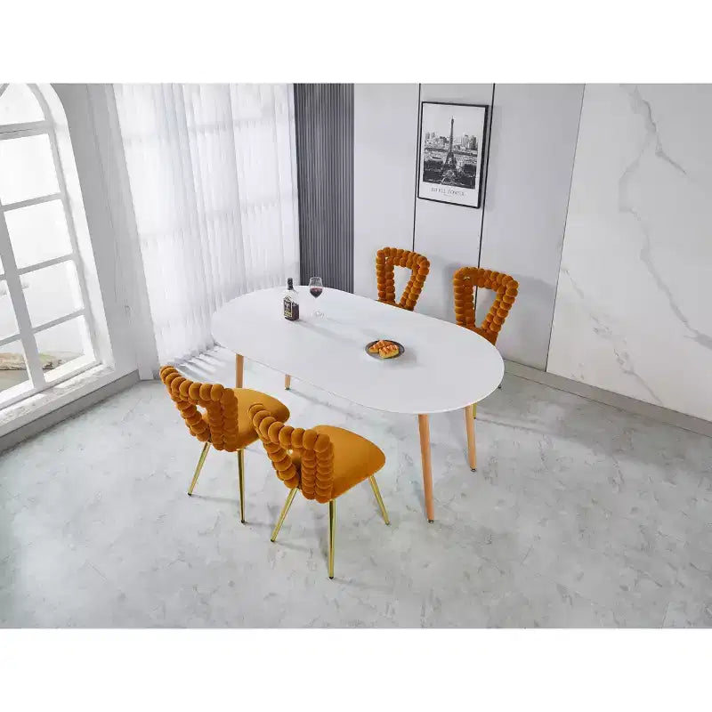 Modern Wood Extensible Oval Dining Table with Sturdy Metal Legs,Minimalist Kitchen Dinner Table for Dining Room,Family Meals